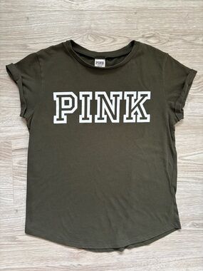 Victoria’s Secret PINK T-shirt